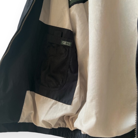 Weatherproof Garment Company Golf Jacket | Men’s Medium | Black | $30.00 - Picture 6 of 9